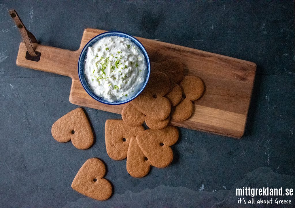 pepparkakor med fetaostdipp